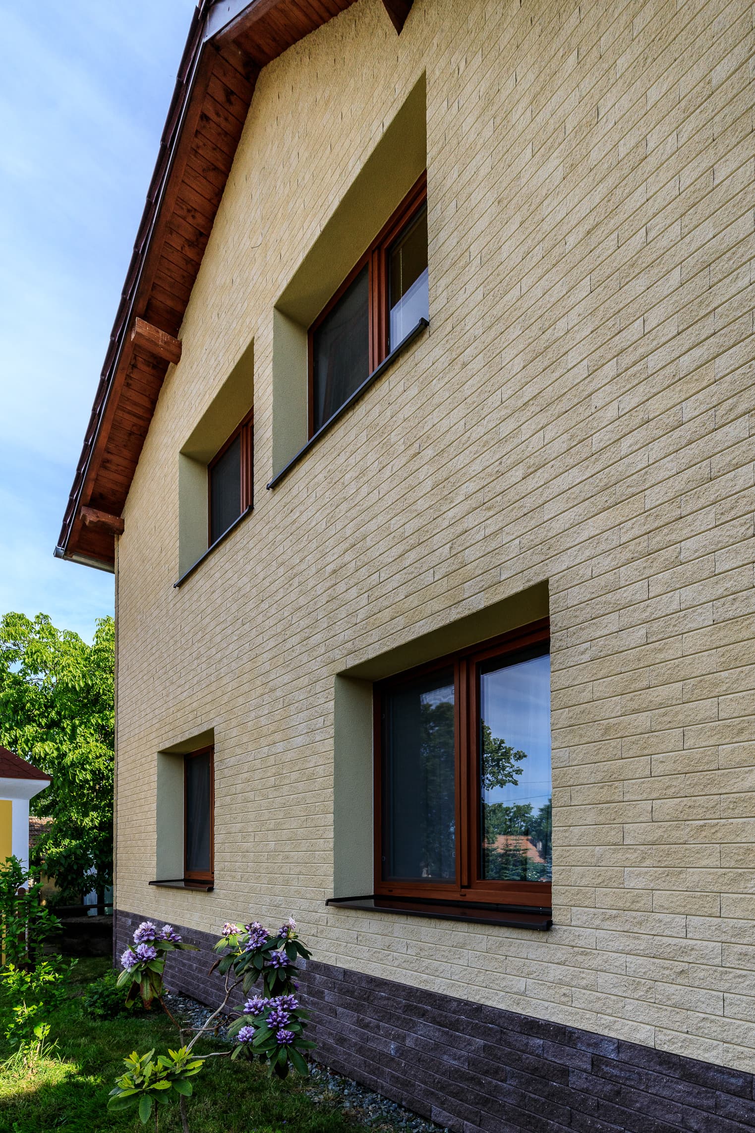 Lifebrick Therm · Pieskovaná · 246 m²